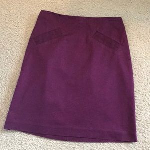 skirt with cute pocket details